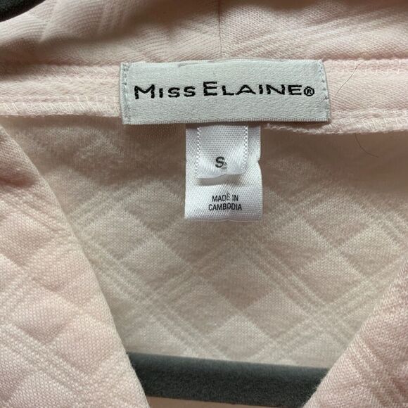 Miss Elaine Quilted Robe MEDIUM Snaps Pink Housecoat Pockets Long Plush Vintage - Picture 8 of 10